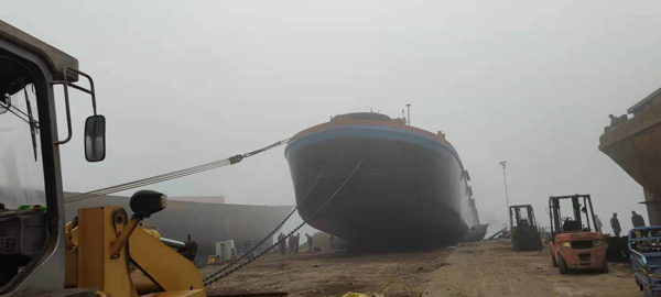 恭喜李老板船只下河，船號（四航258）